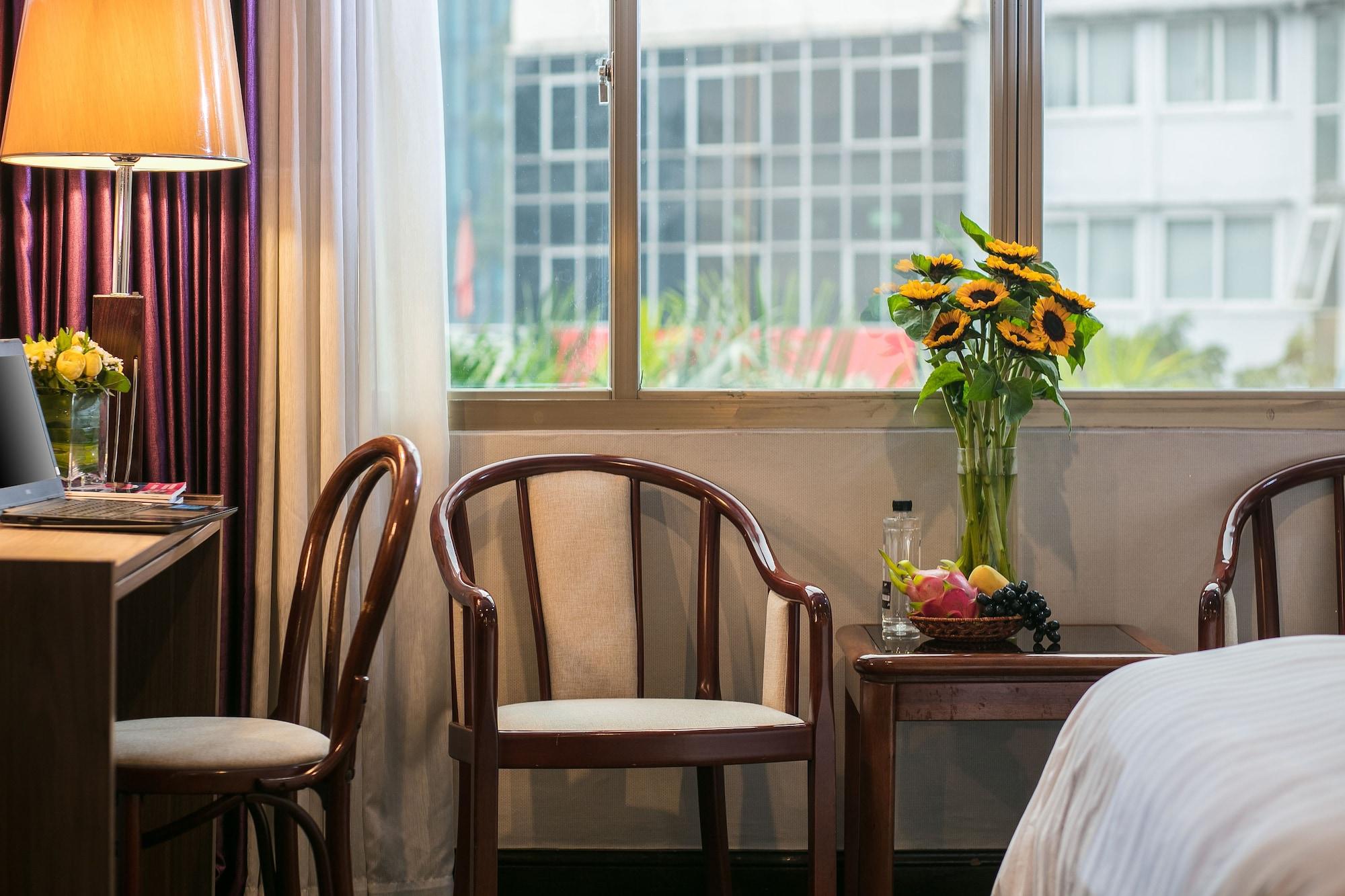Lake Side Hotel Hanoi Exterior photo
