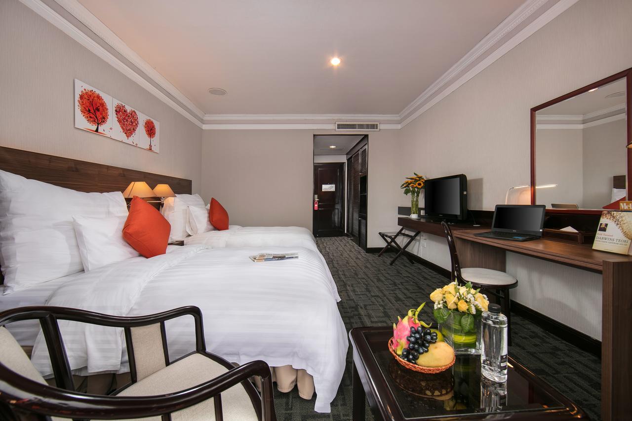 Lake Side Hotel Hanoi Exterior photo